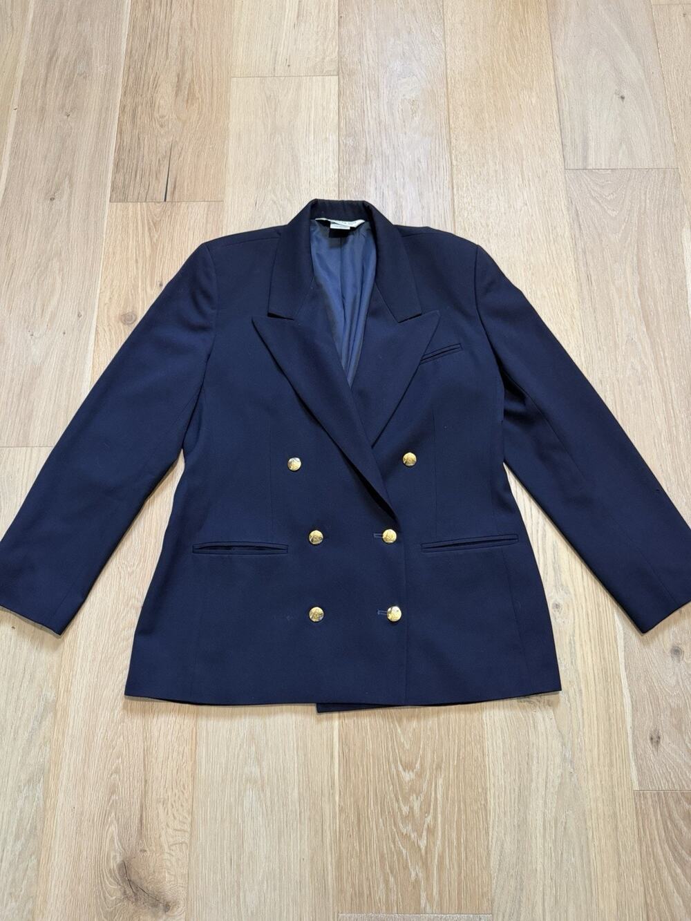 VTG Austin Reed 100% Worsted Wool Women's 12 Double Breasted Navy Blazer Gold